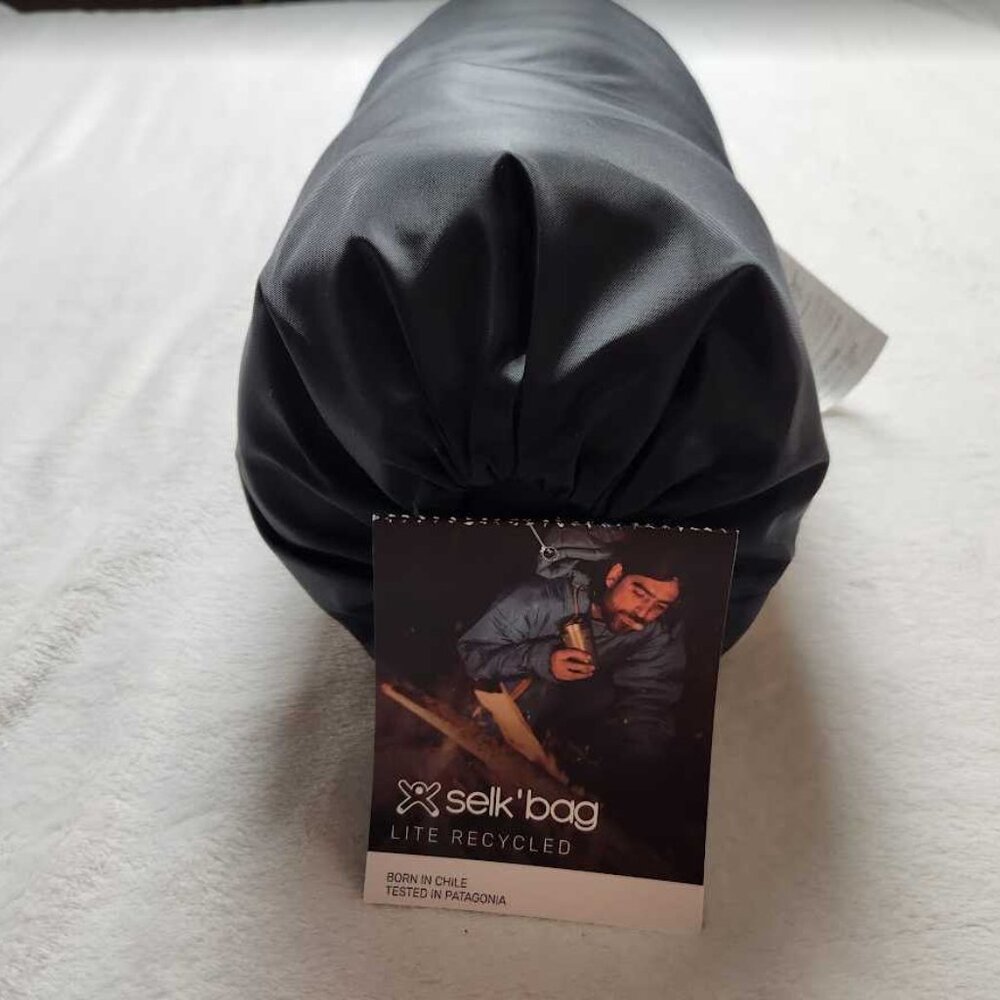 New Adult M Selk'Bag Lite recycled wearable sleeping bag in black - Picture 2 of 10